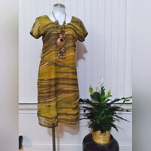 💲IT'S A SALE!! EUC Striped Green & Brown Tunic Top💲